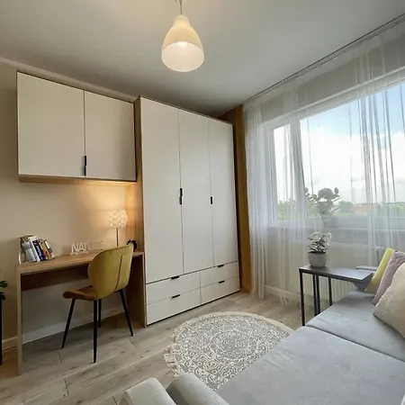 Lym - Wiktoryn 6a Apart * Warszawa